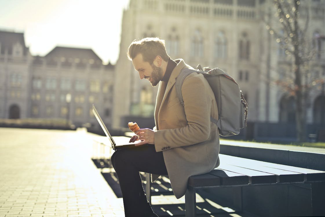 Free Men's Brown Coat Stock Photo